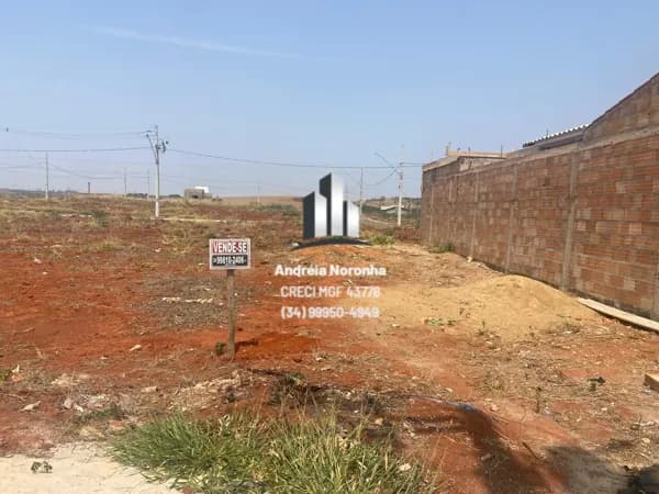 ÁGIO DE LOTE NO BAIRRO SORRISO