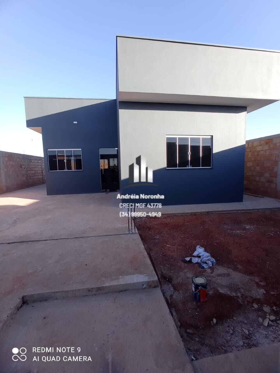 Casa bairro Jardim Itália, próxima ao Sest Senat