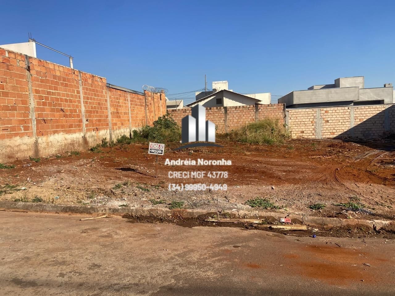 Lote no Bairro Parque do Sabiá, próximo ao Parque da Mata do Catingueiro