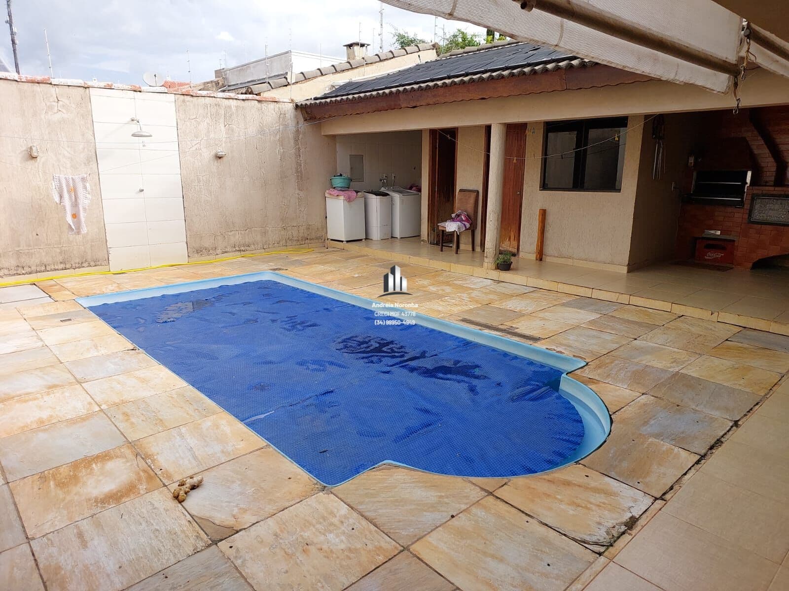 Casa com Piscina Bairro Alto Limoeiro