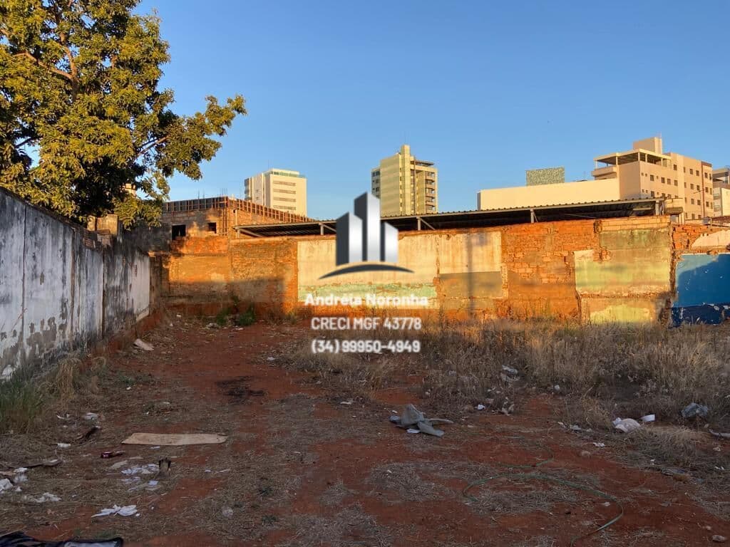 Lote no Centro
