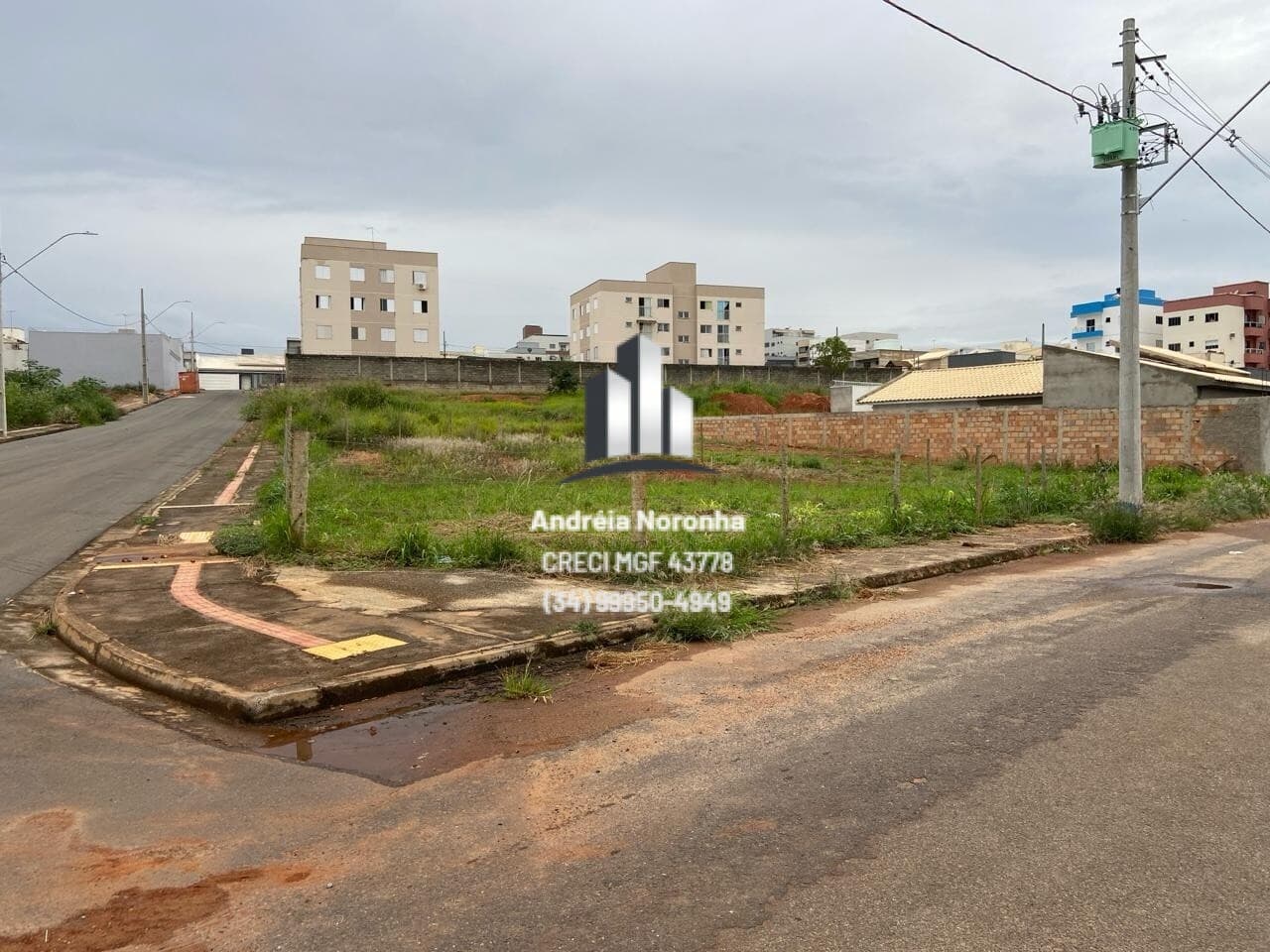 Lote de Esquina Bairro Ipanema