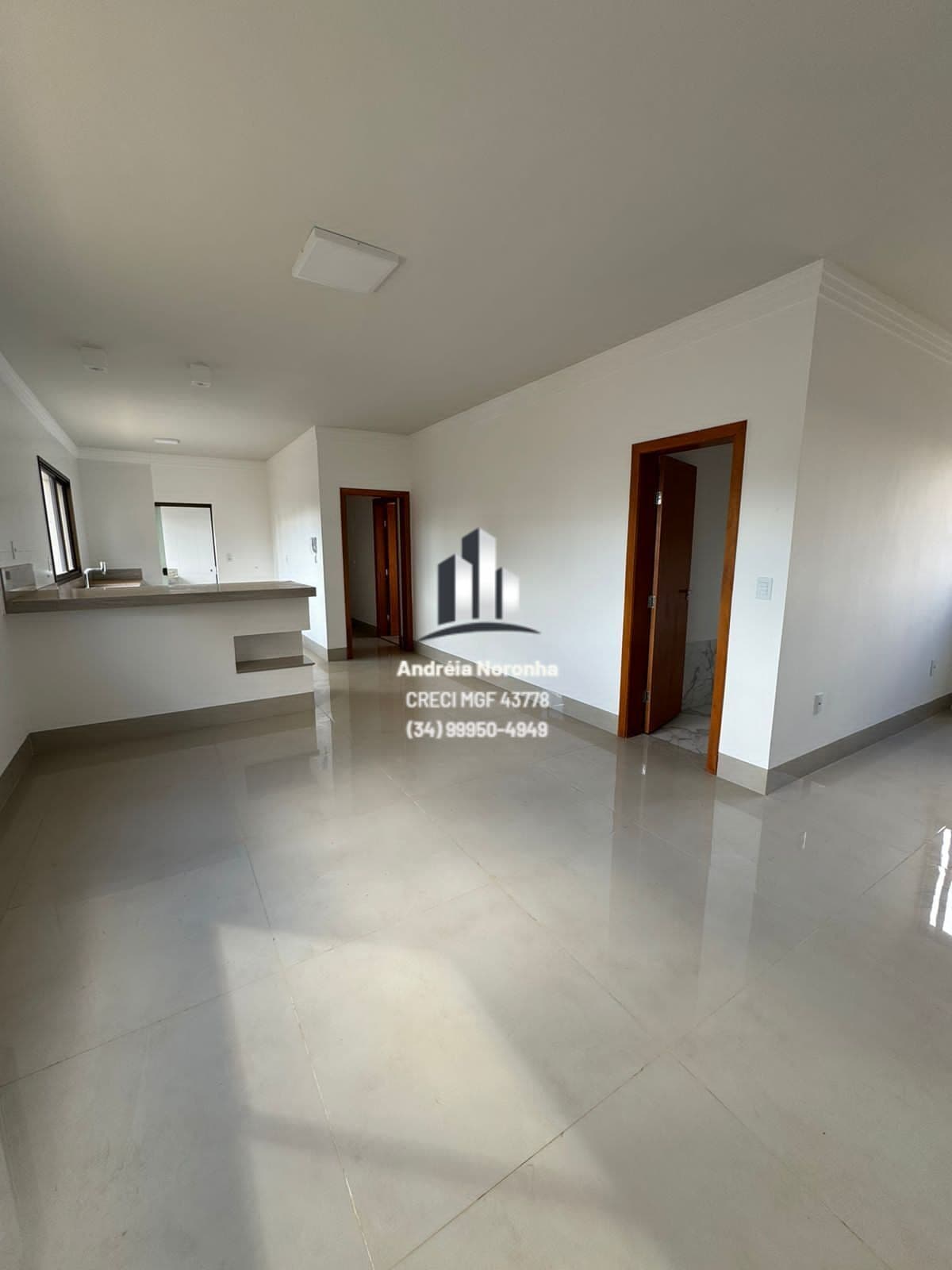 🏢 APARTAMENTO ALTO PADRÃO RUA MARECHAL FLORIANO - 30 METROS DA GETÚLIO VARGAS 🏢