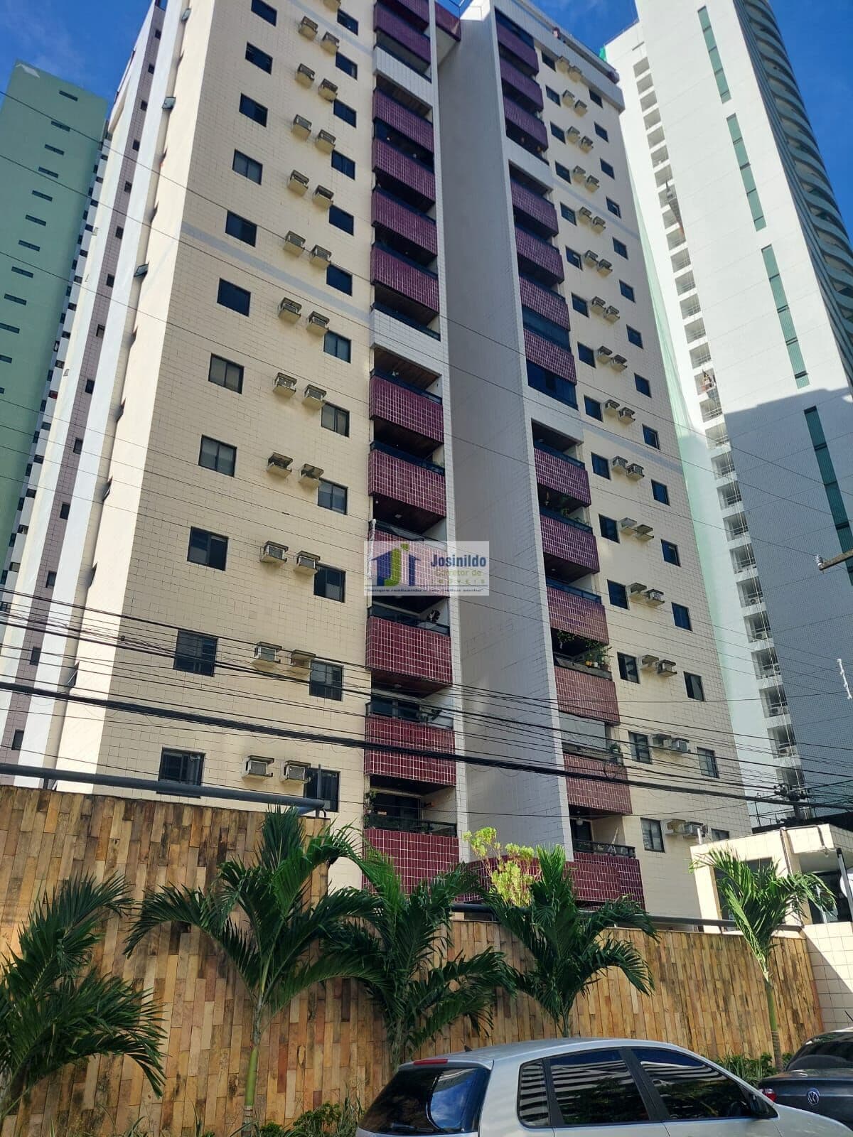 Apartamento localizado na MADALENA