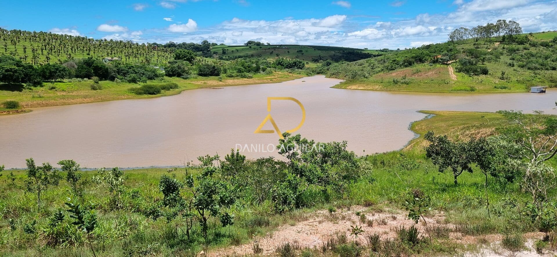 FAZENDA DE PLANTIO DE CAFÉ
