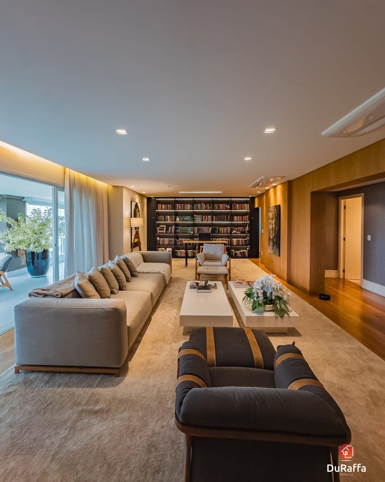 Apartamento Alto Padrão - Condomínio Edifício Eternity