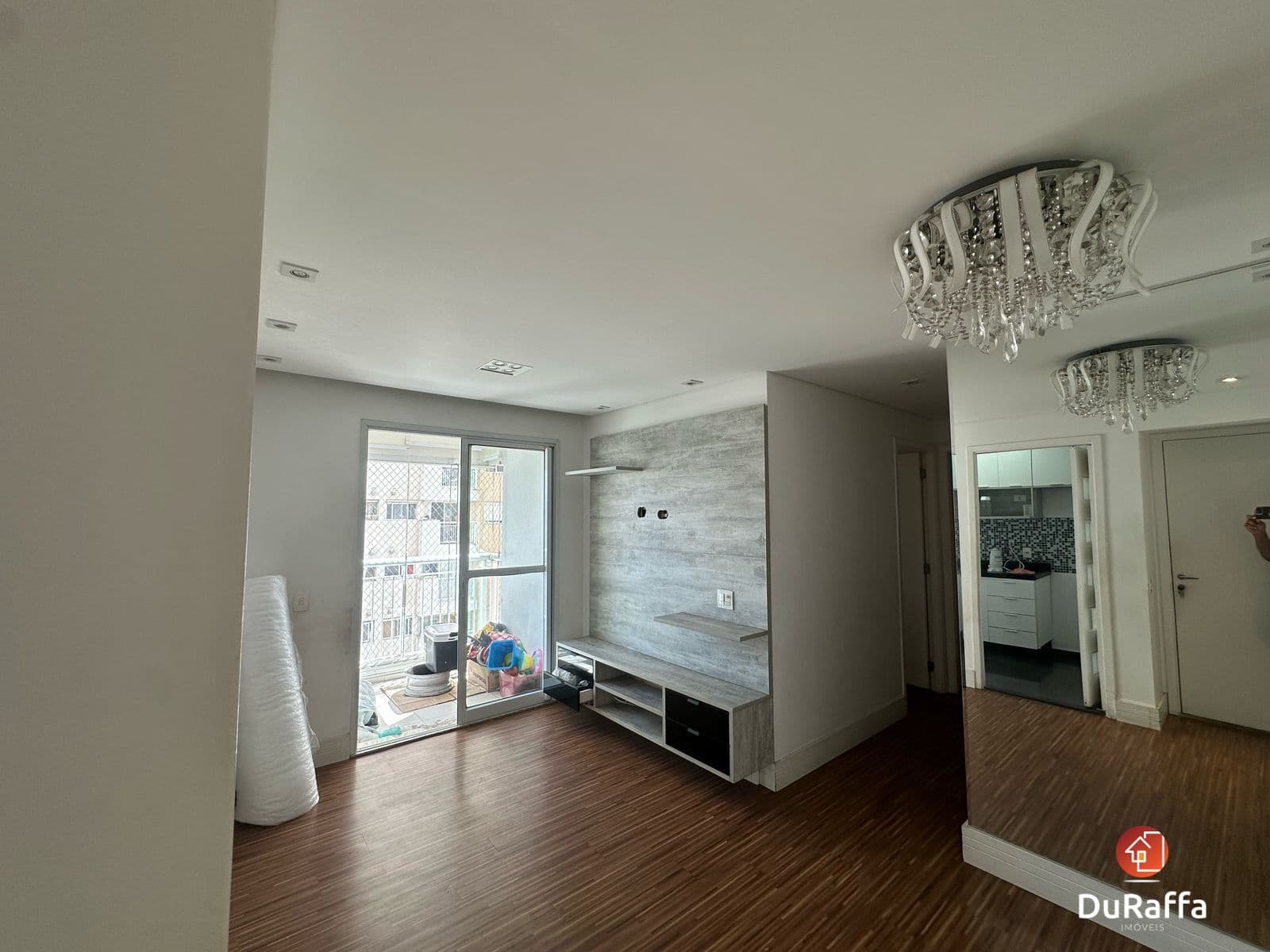 Apartamento - Condomínio Aquerela Pari Colore