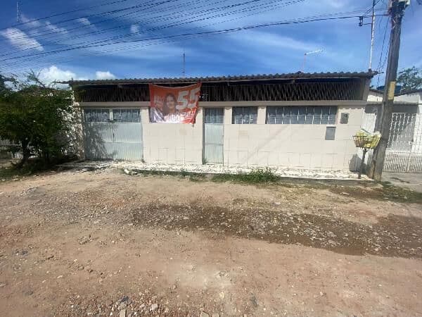 NÚCLEO HABITACIONAL RIO DOCE IV CASA LEILAO
