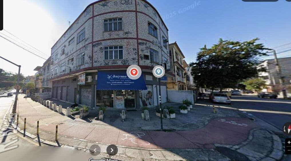 Loja Ponto Comercial LOJA A VENDA EM LEILÃO QUEM COMPRAR PODE FICAR RECEBENDO ALUGUEL