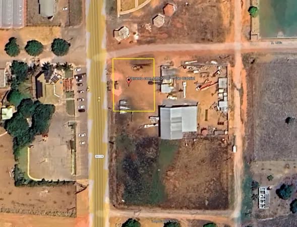 TERRENO QUE PERTENCIA AO CORREIOS Terreno com 448,30 m² - São Gabriel PLANALTINA GO