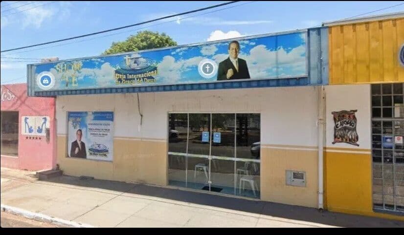 Loja Ponto Comercial - PRÉDIO RETOMADO PELO BANCO – FUNCIONA IGREJA RR SOARES