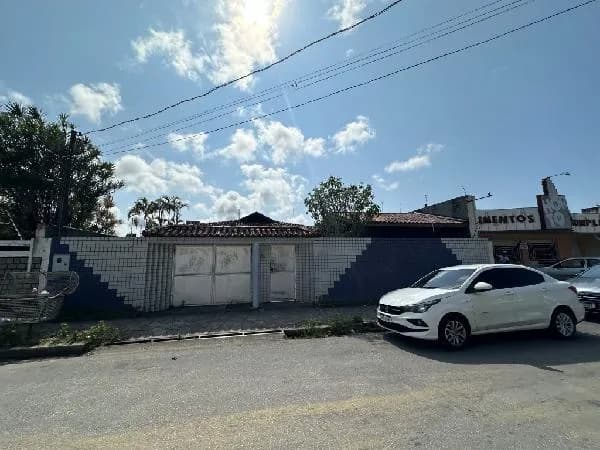 EXCELENTE CASA A VENDA NO LOTEAMENTO JARDIM DO HORTO
