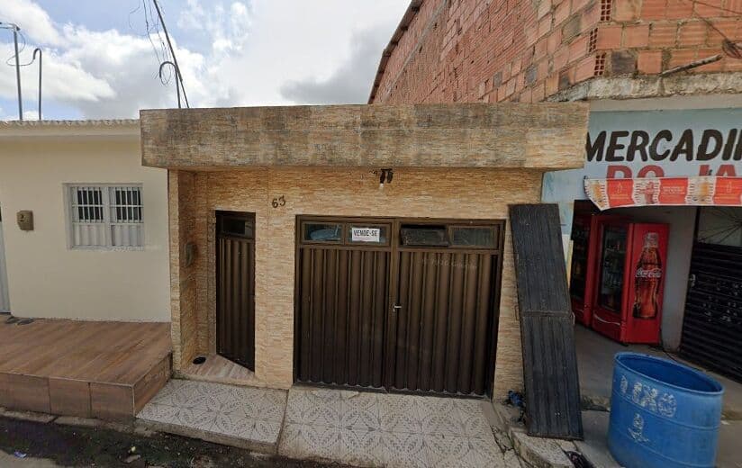Casa Padrão VENDE-SE CASA PORTO CALVO – CENTRO