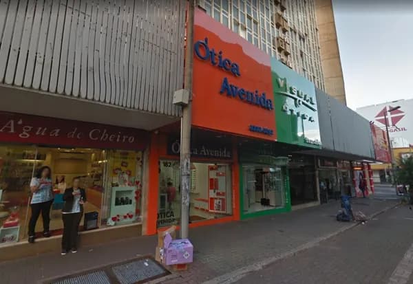 Loja Ponto Comercial com sobreloja com 96m², em Uberaba/MG.