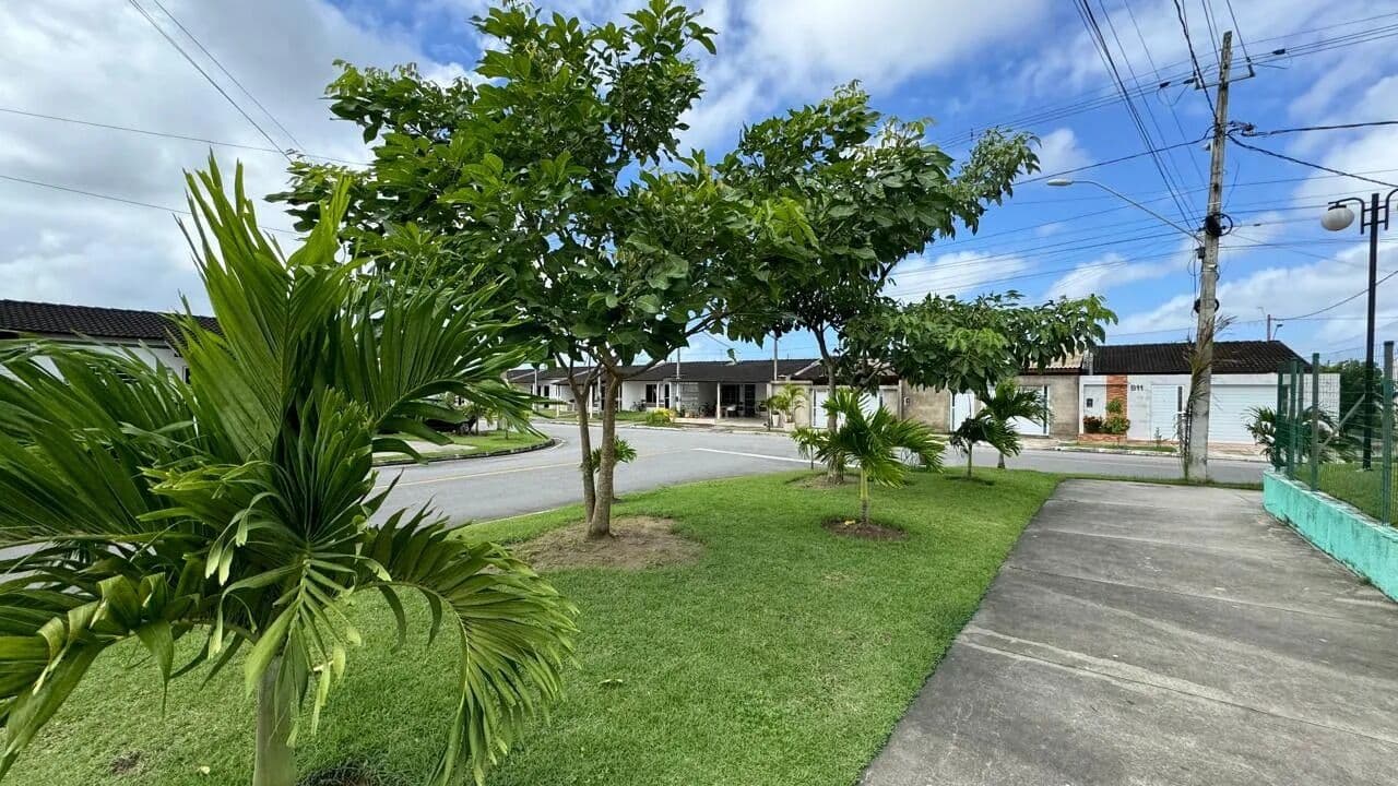 CONDOMINIO RESIDENCIAL JARDINS DOS LIRIOS