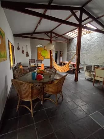 Casa Padrão VENDA / ALUGUEL: MASSAGUEIRA