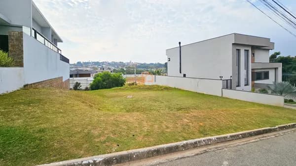 Terreno Condomínio Ipês da Malota em Jundiaí