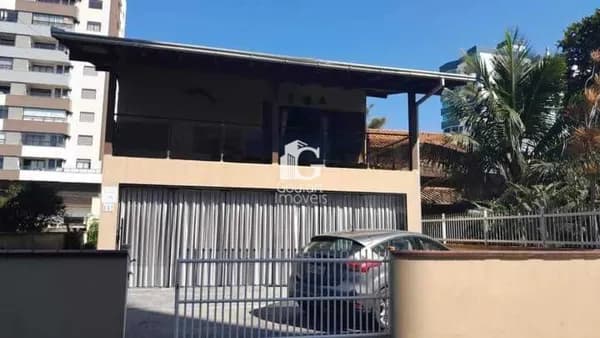 Sobrado em Navegantes - Gravatá
