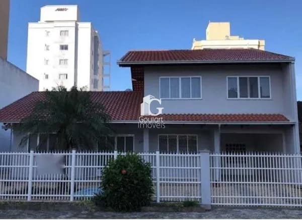 Sobrado em Navegantes - Gravatá