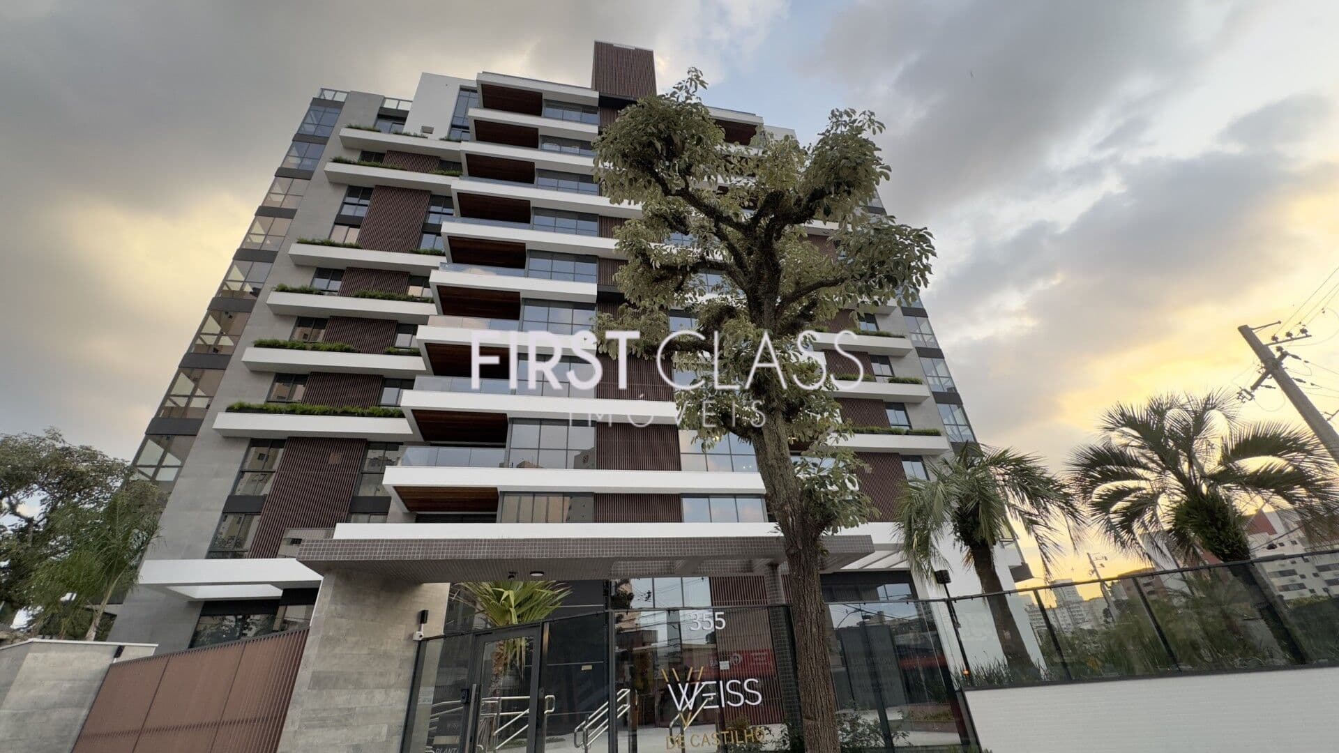 Apartamento Alto Padrão - Weiss de Castilho