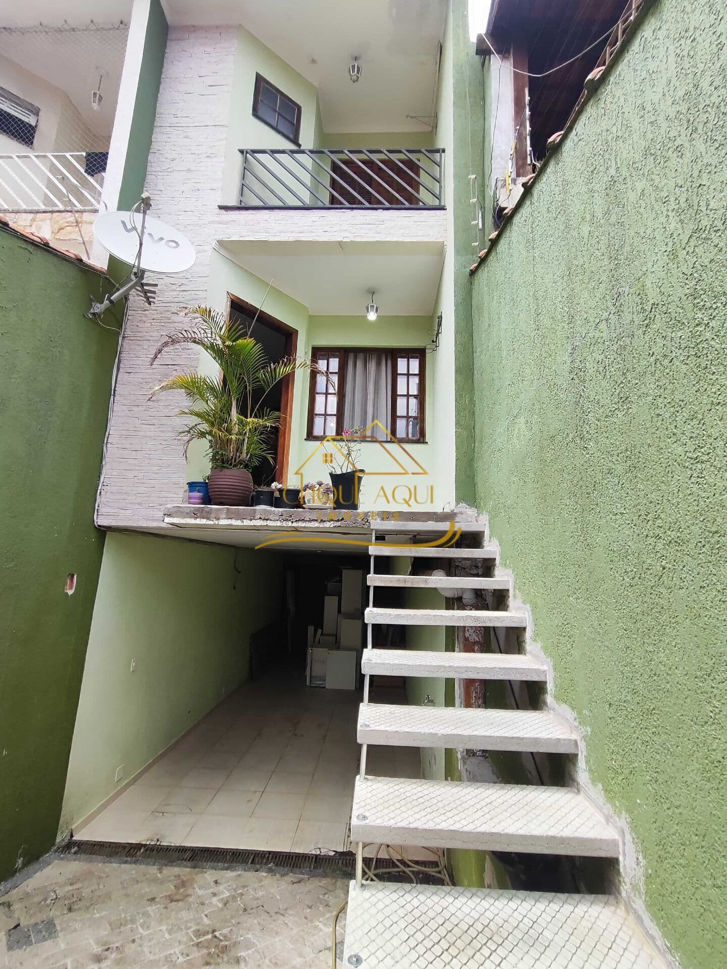 Sobrado com 3 dormitórios à venda no Jd. Nossa Senhora do Carmo
