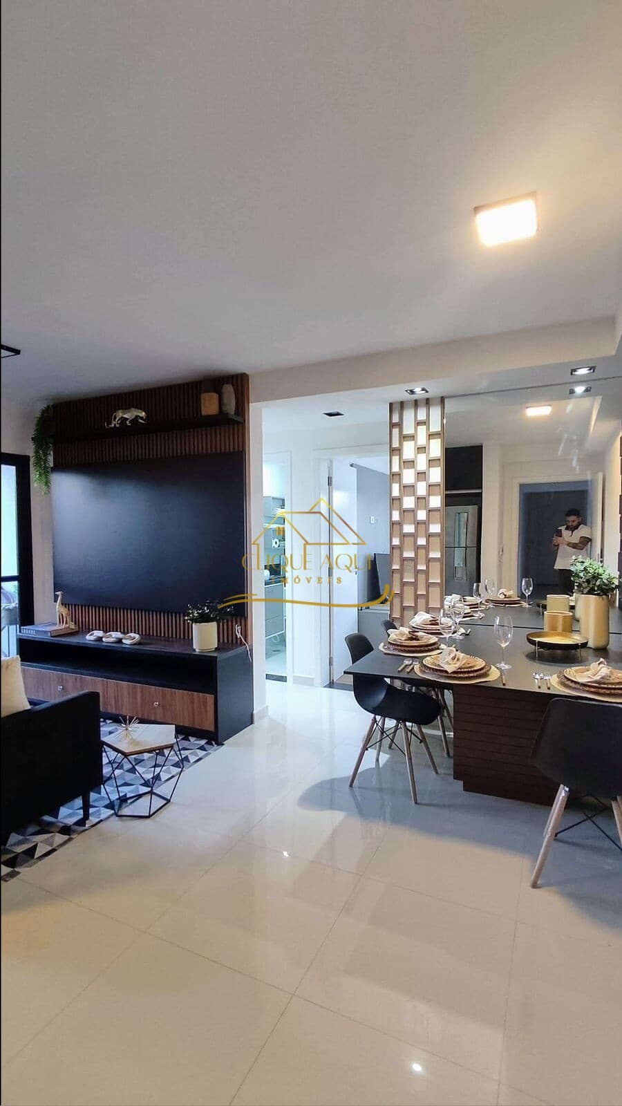 Apartamento 2 Dormitórios, varanda