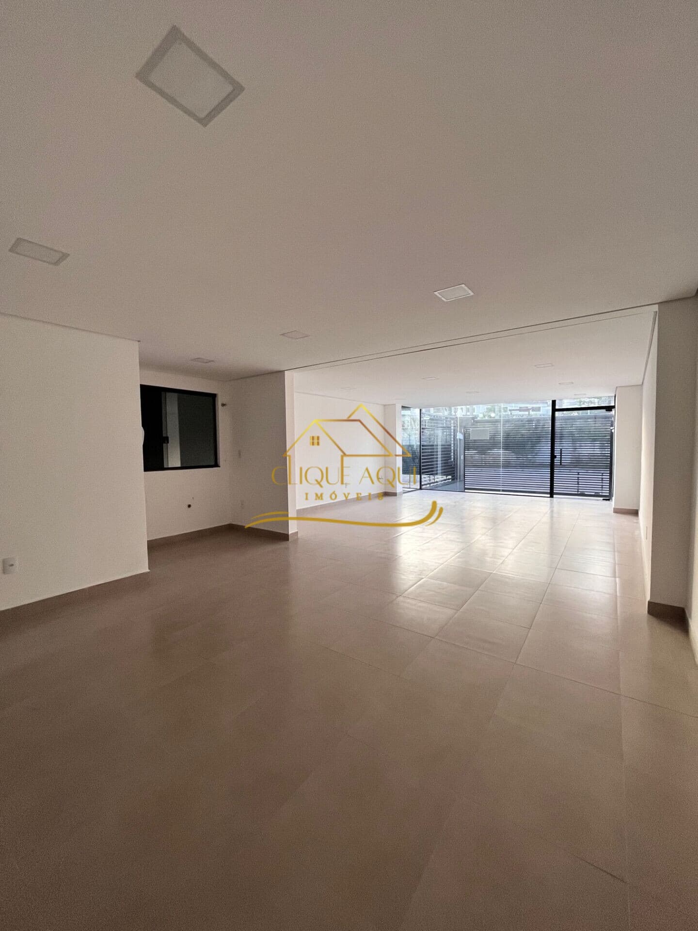 Sala/Conjunto em São Paulo - Cidade Líder