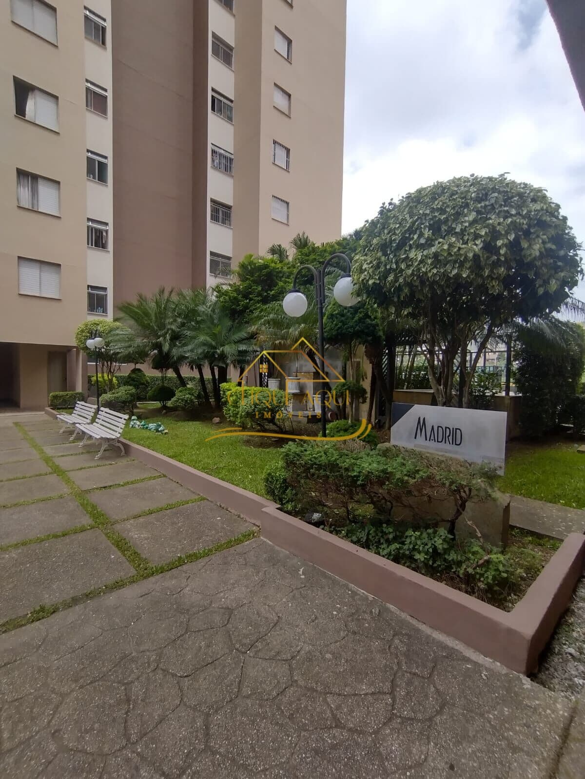Apartamento em São Paulo - Jardim Santa Teresinha