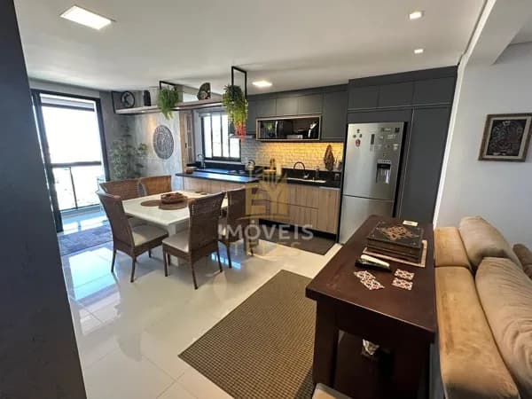 Apartamento Padrão na praia brava