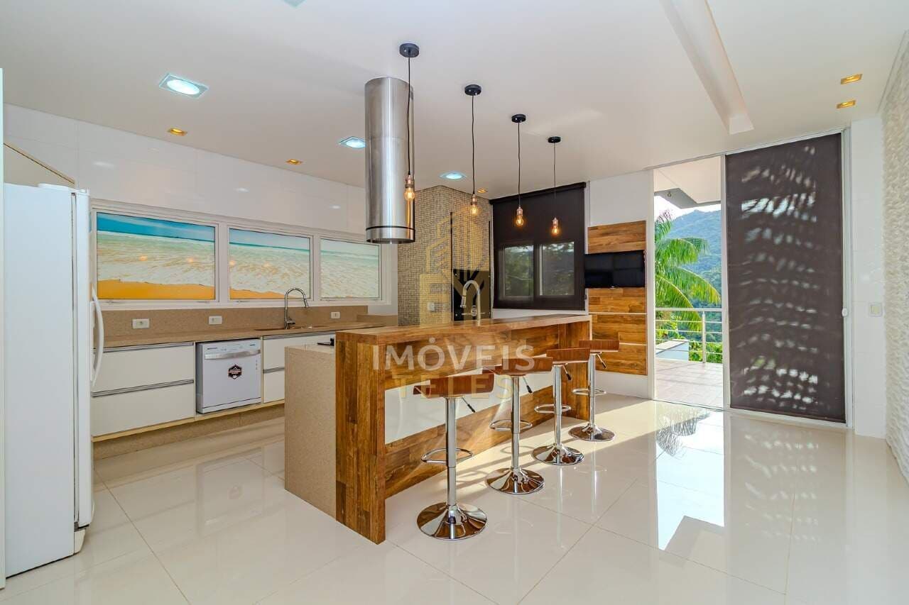Casa em Balneário Camboriú - Ariribá