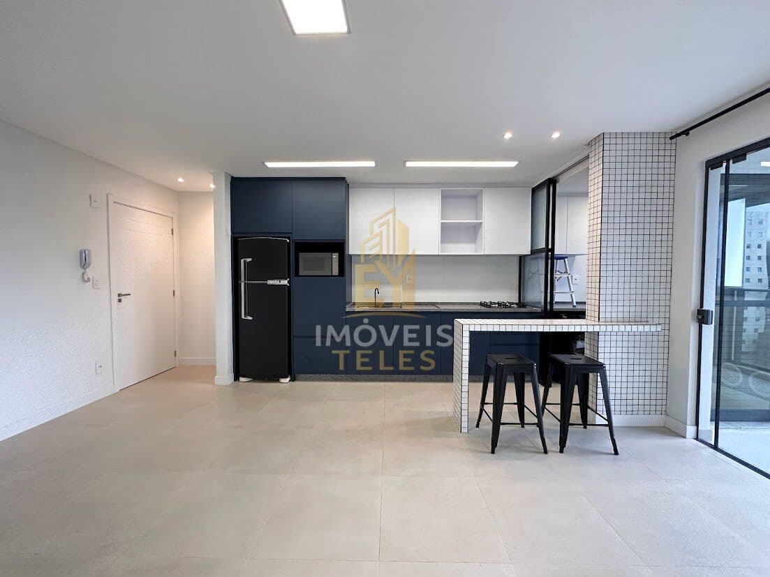 Apartamento a venda na praia brava.