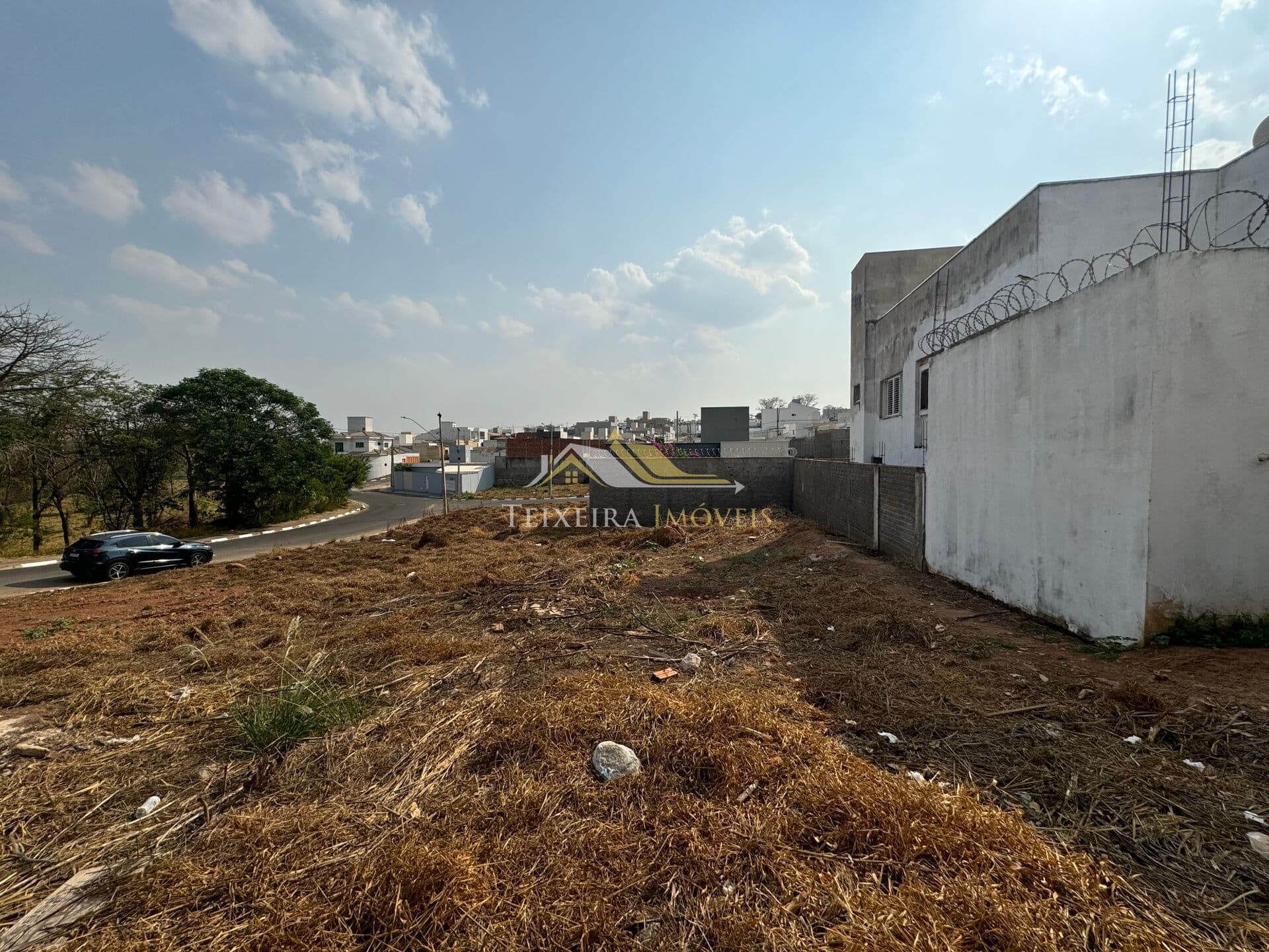 Lote/Terreno em Passos - Parque das Aroeiras
