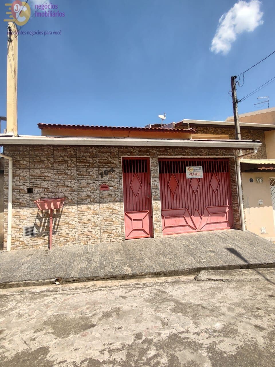 CASA COLINA MARIA LUIZA À VENDA