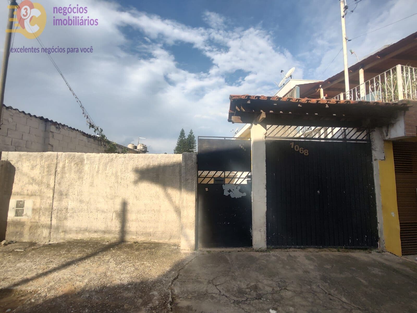 2 CASAS MESMO QUINTAL PARA VENDA CENTRO CAJAMAR🏡
