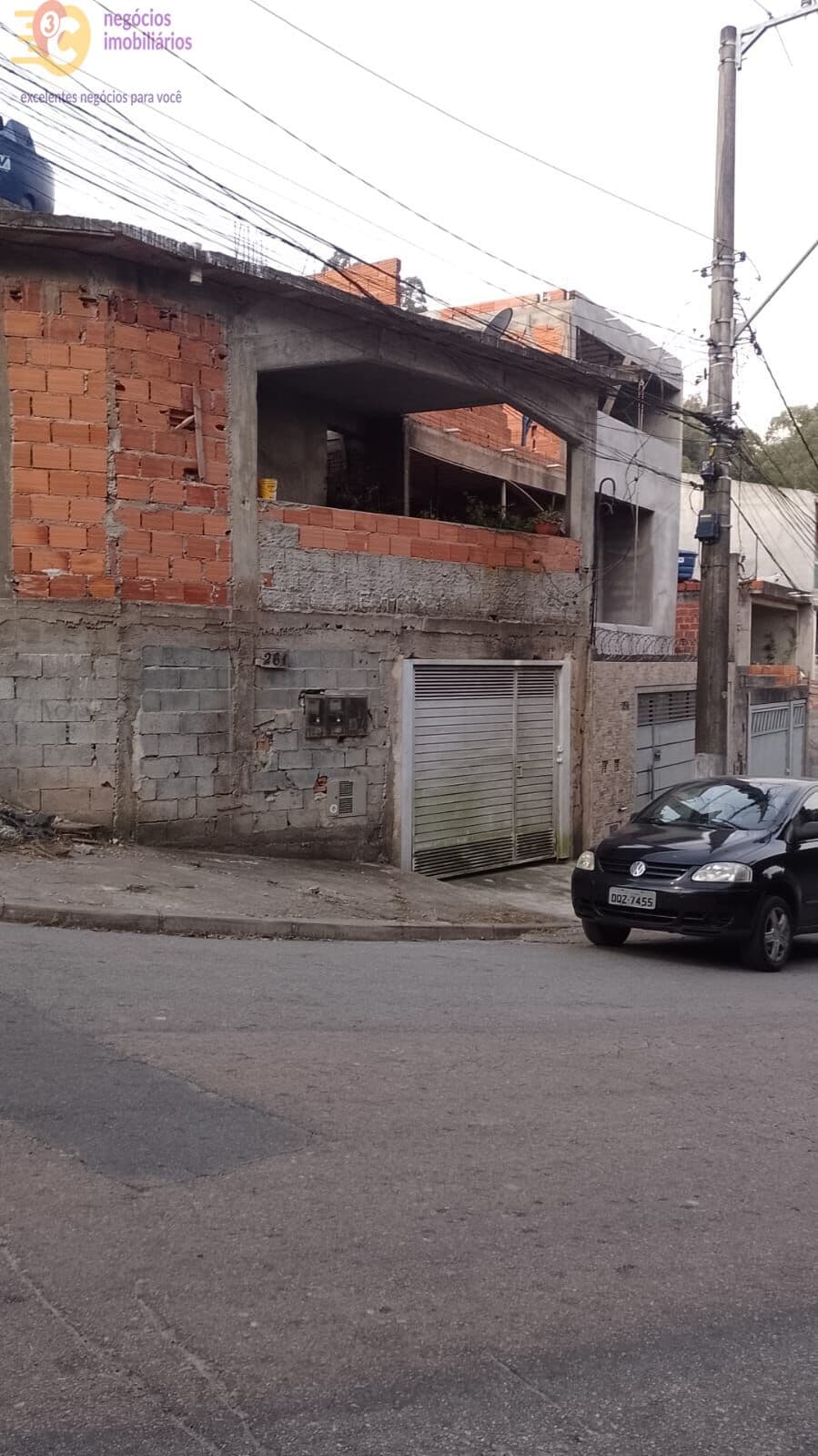 TERRENO COM DUAS CASAS INDIVIDUAIS PARA VENDA