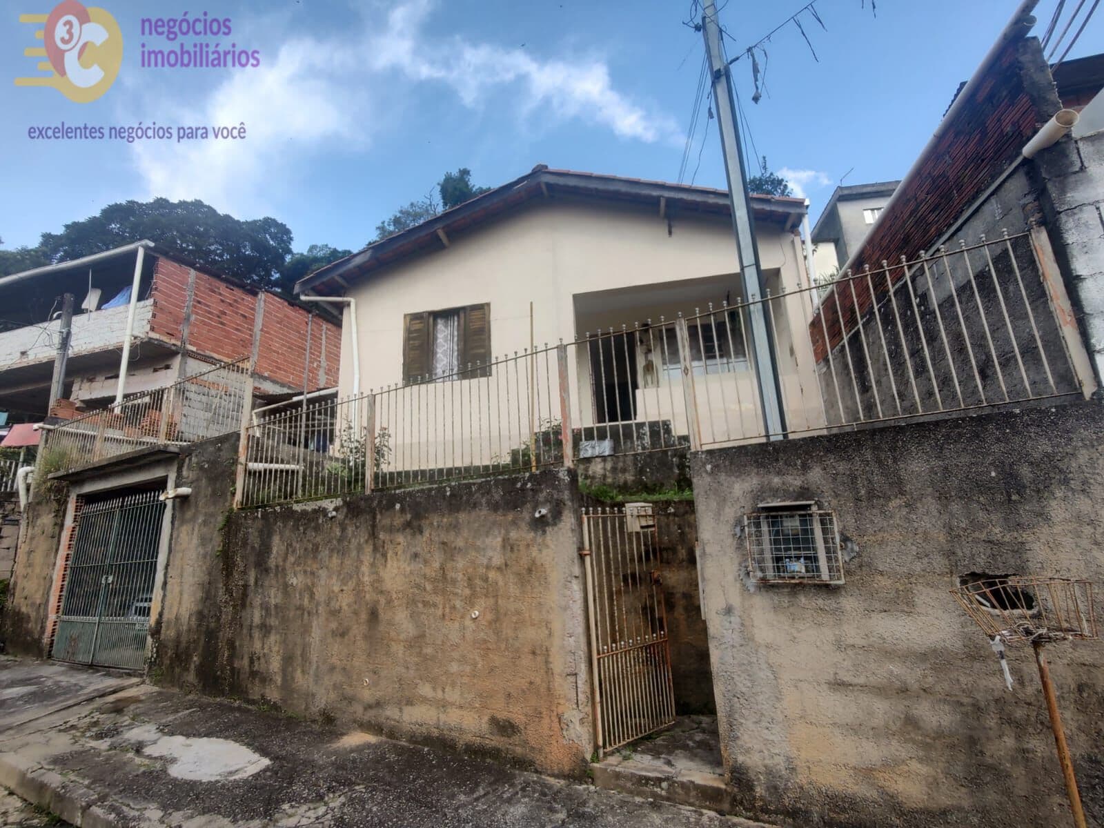 CASA PARA VENDA EM CAJAMAR🏠