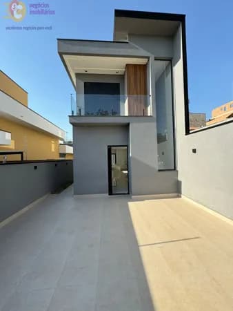 CASA VILLAS DO JAGUARÍ À VENDA
