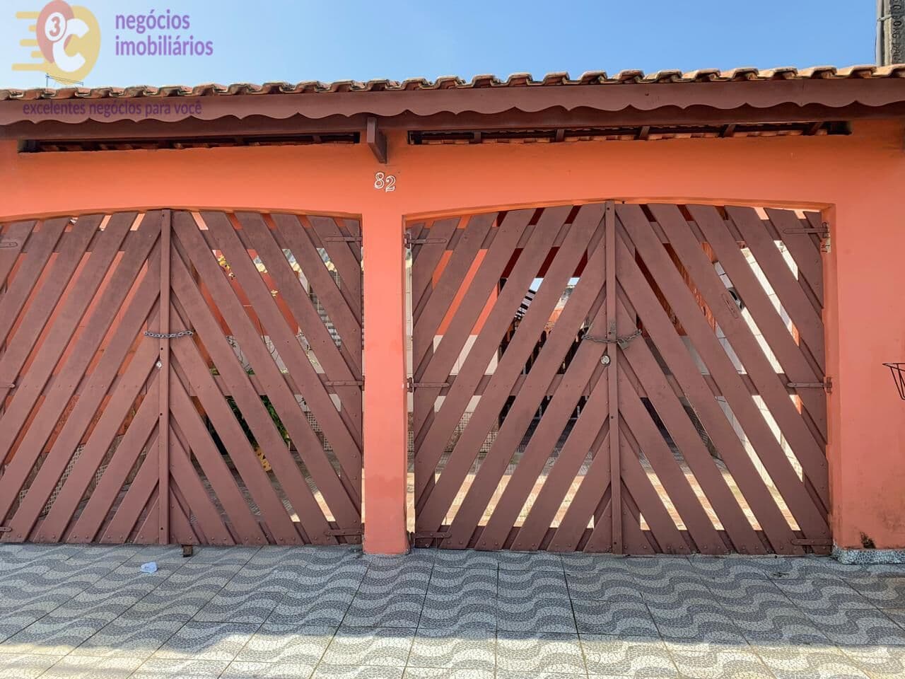 CASA PARA VENDA MONGAGUÁ