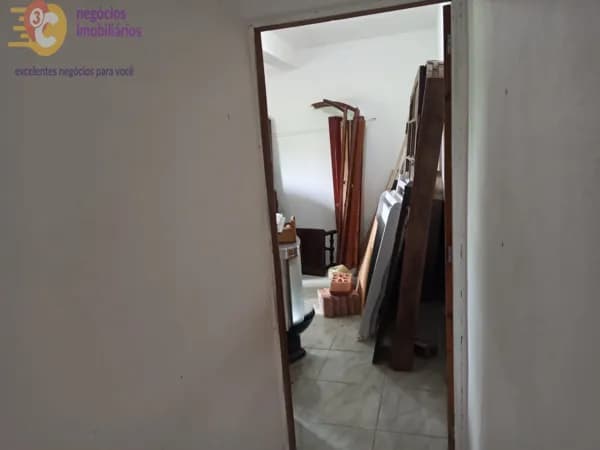 Terreno com 2 casas Colina Maria Luiza