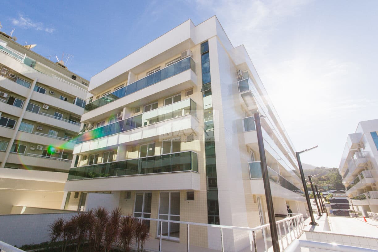 Apartamento três Quartos na Freguesia