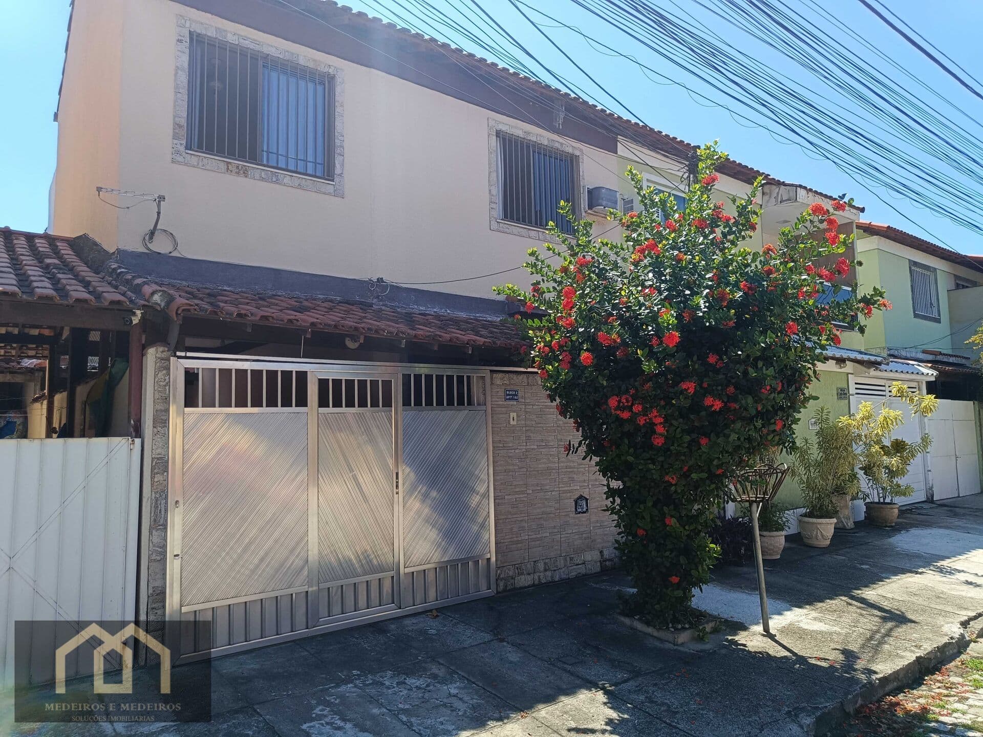 Casa duplex no coração do bairro Bangu, Rio de Janeiro-RJ