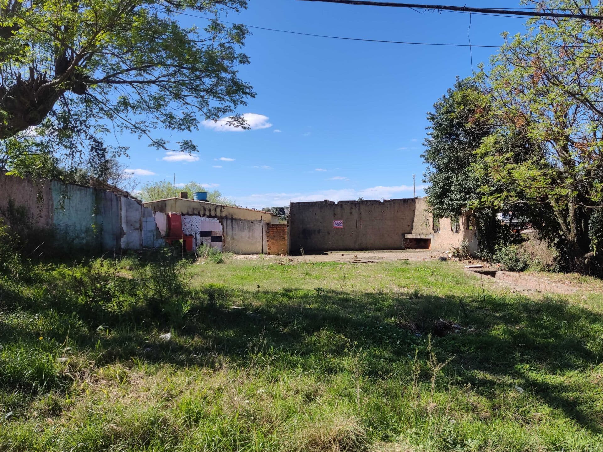 Terreno de esquina no Bairro Tarumã