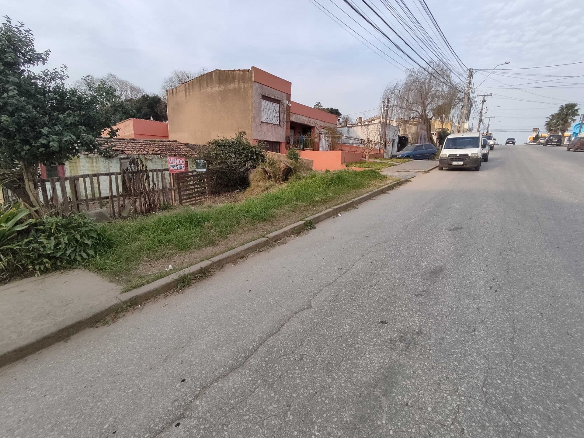 Terreno Residencial / Comercial