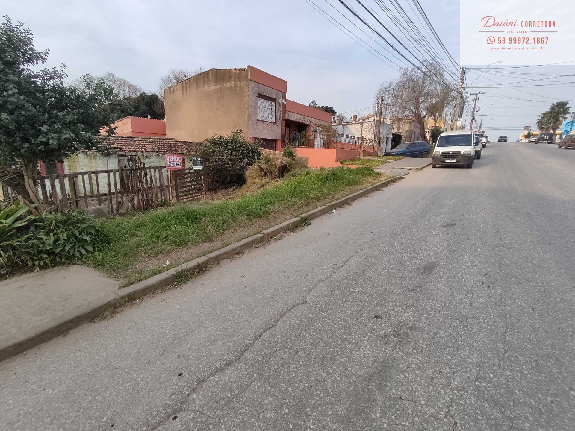 Terreno Residencial / Comercial