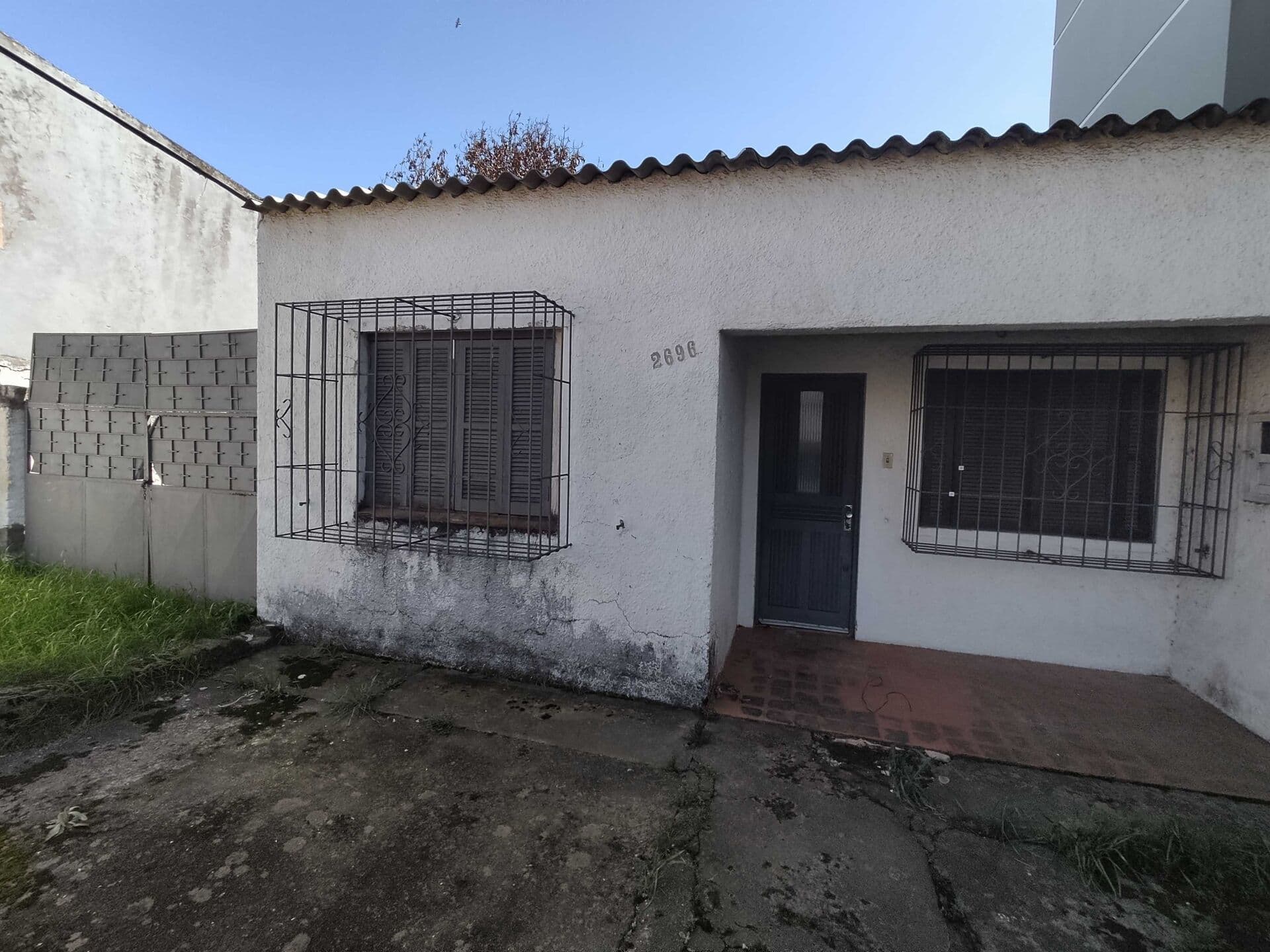 Casa simples no Bairro das Laranjeiras