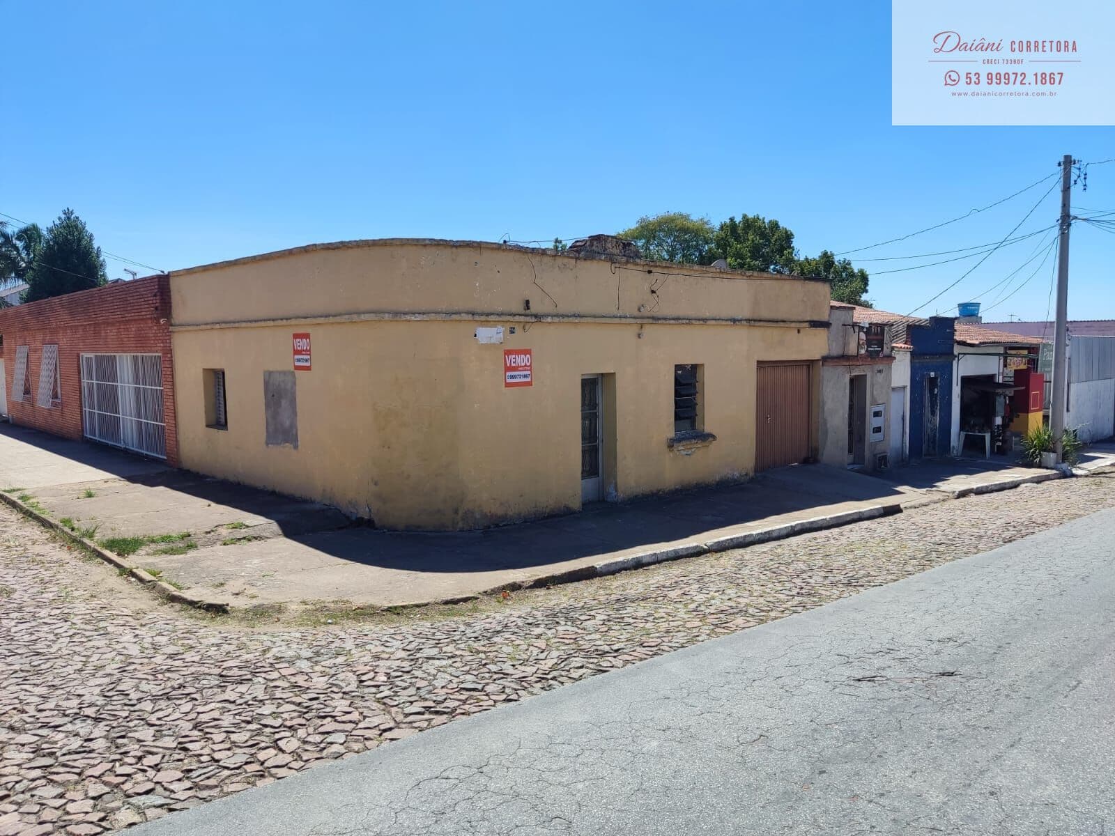 Casa para Reforma e/ou Demolição
