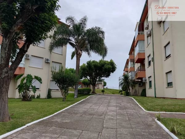 Apartamento em condomínio fechado