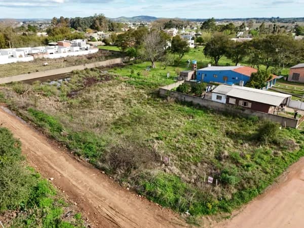 Terreno de esquina no Bairro Tarumã