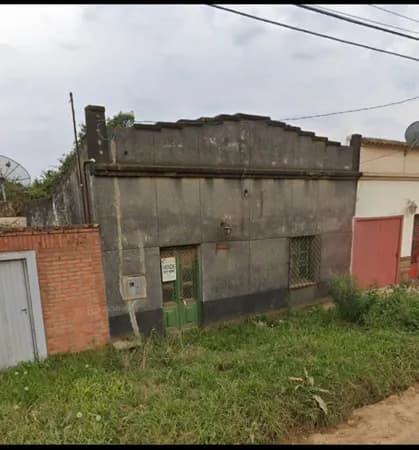 Casa Para Reforma ou Demolição