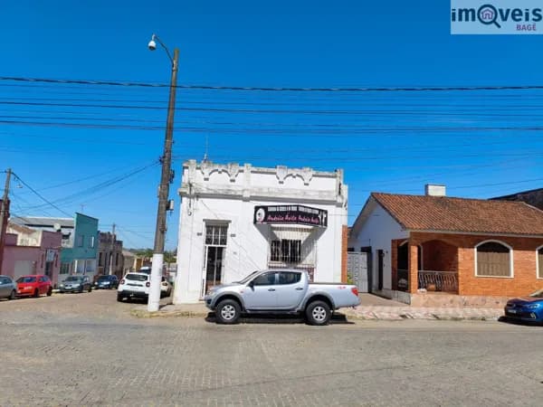 Prédio/Edifício Inteiro em Bagé - Centro